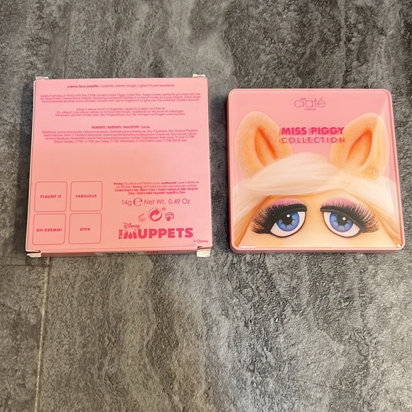 CIATÉ LONDON All About Moi! Miss Piggy Blush Palette - Picture 5 of 5